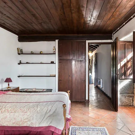 Quinta Santa Isabel 农家乐 *