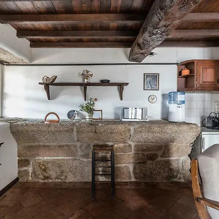 Фермерский дом Quinta Santa Isabel Шавиш