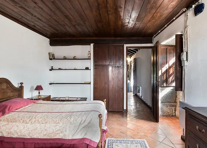 Quinta Santa Isabel Farm stay *