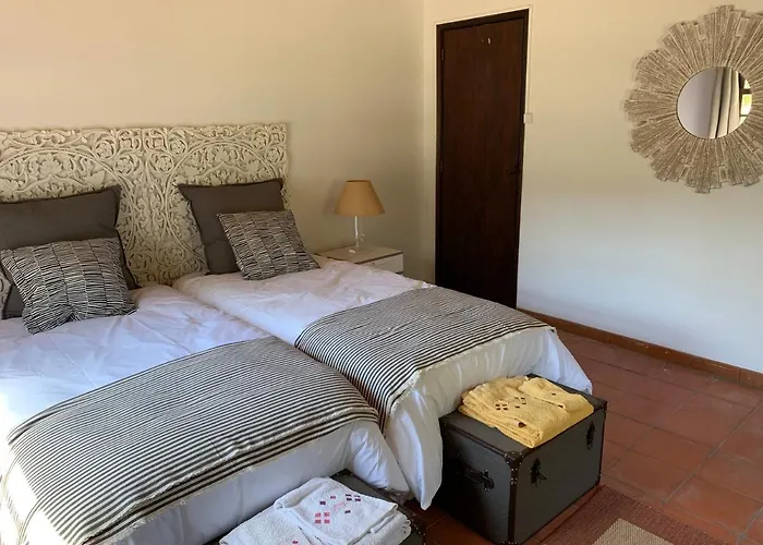 Quinta Santa Isabel * 查韦斯